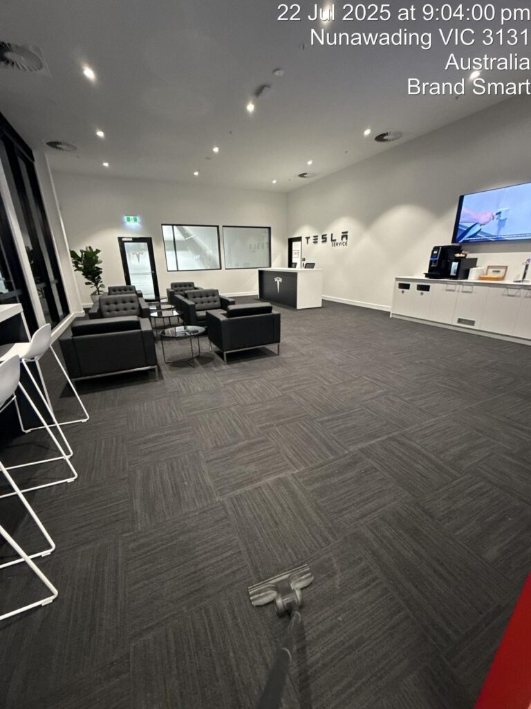 Thorough cleaning for rental property handover